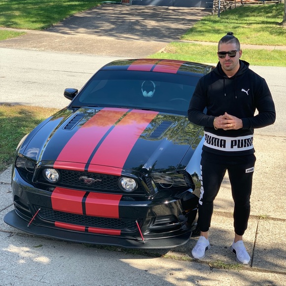 Meet your Posher, Angelo - Picture 2 of 2